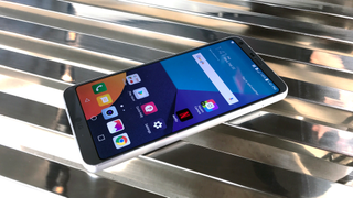LG G6 First Impressions: Back to the Basics